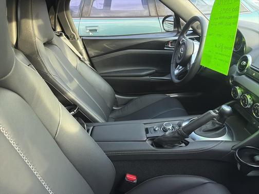 2025 Mazda MX-5 Miata Grand Touring