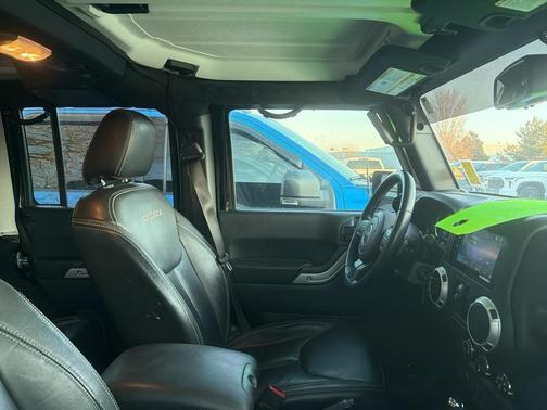 2018 Jeep Wrangler JK Unlimited Sahara