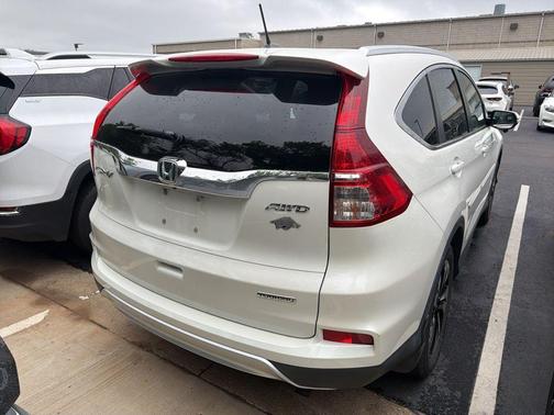 White 2015 Honda CR-V Touring