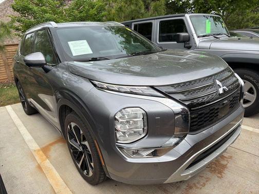 Gray 2022 Mitsubishi Outlander SEL