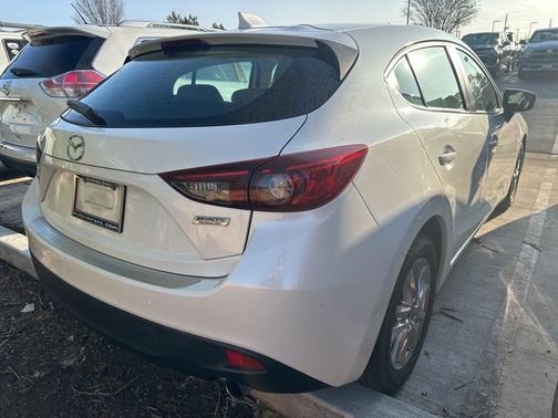 2016 Mazda Mazda3 i Touring