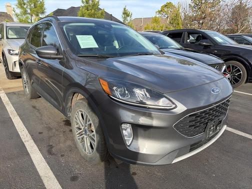 2021 Ford Escape SEL