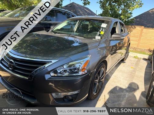 Gun Metallic 2015 Nissan Altima 2.5 SV