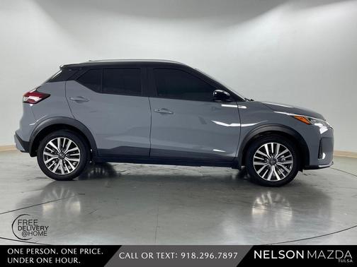 2023 Nissan Kicks SV