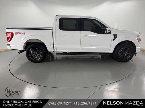 Oxford White 2022 Ford F-150 XLT