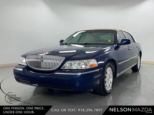 2007 Lincoln Town Car Signature