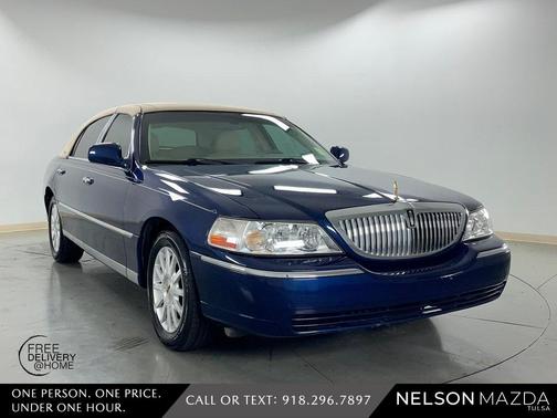 2007 Lincoln Town Car Signature