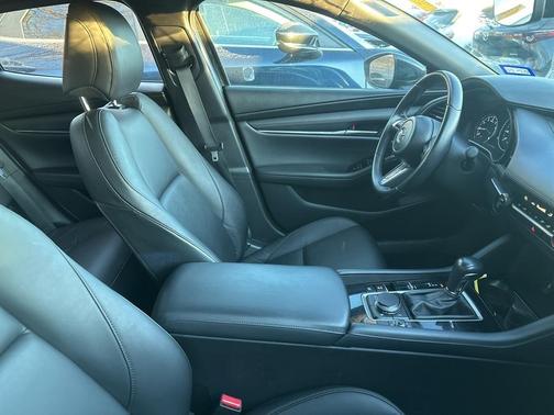 2025 Mazda Mazda3 FWD w/Select Package