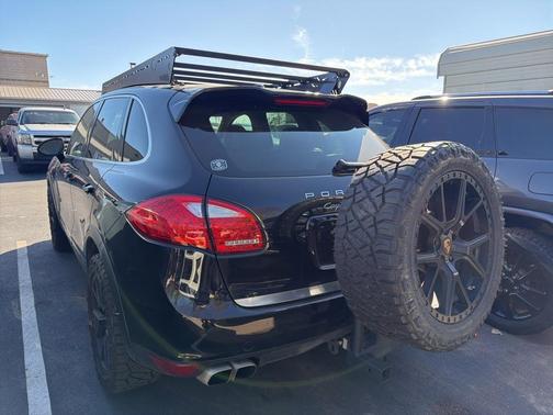 2014 Porsche Cayenne Turbo S