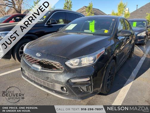 Aurora Black Pearl 2021 Kia Forte GT-Line