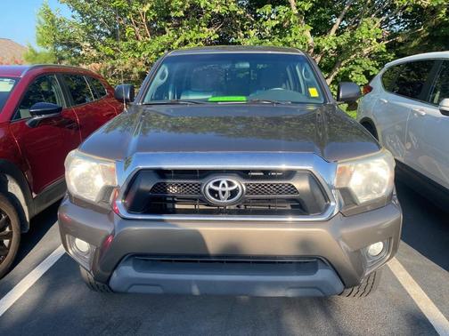 2015 Toyota Tacoma Base