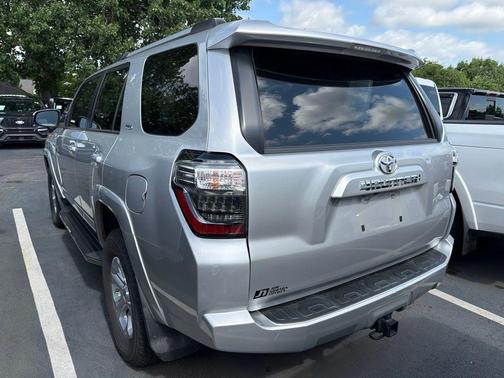 Classic Silver Metallic 2021 Toyota 4Runner SR5
