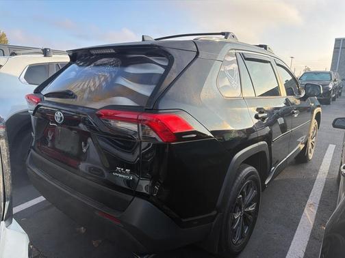2024 Toyota RAV4 Hybrid XLE Premium