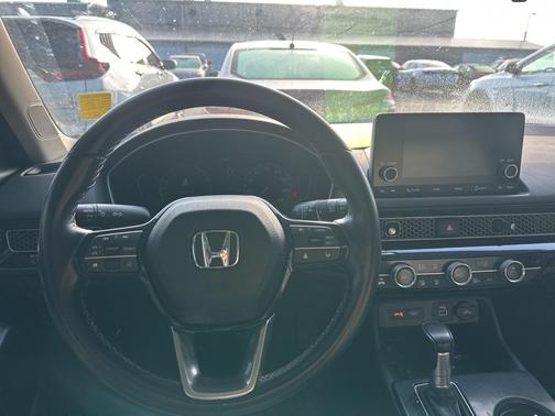 2022 Honda Civic EX-L