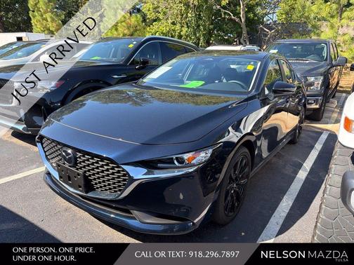 Deep Crystal Blue Mica 2026 Mazda Mazda3 FWD w/Select Package