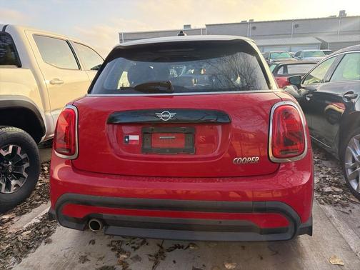 2022 MINI Hardtop Cooper