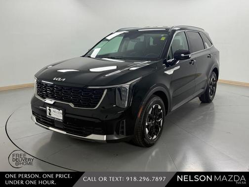 Ebony Black 2024 Kia Sorento S