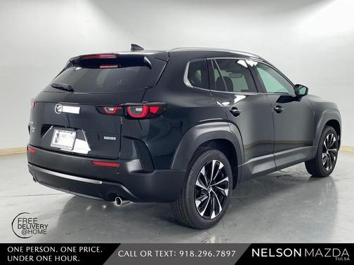 2026 Mazda CX-50 Premium Plus
