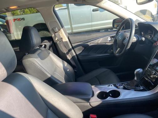 2016 INFINITI Q50 3.0T Premium
