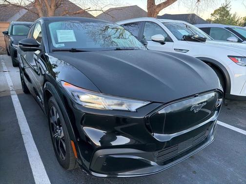 2022 Ford Mustang Mach-E Premium