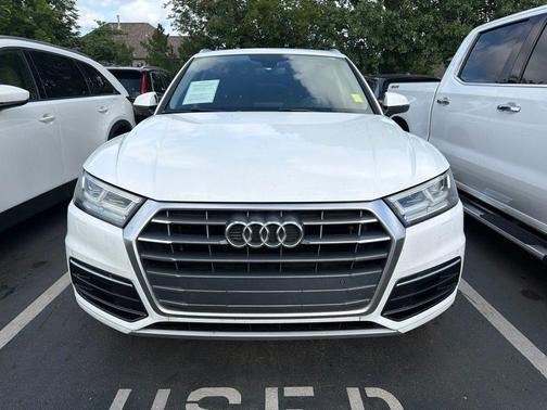Ibis White 2018 Audi Q5 2.0T Premium Plus