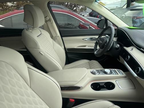 2025 Genesis GV70 3.5T Sport