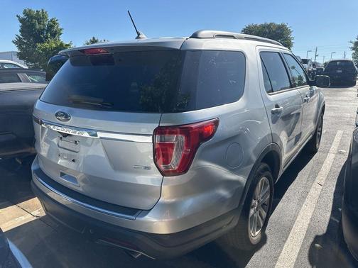 Ingot Silver 2018 Ford Explorer XLT