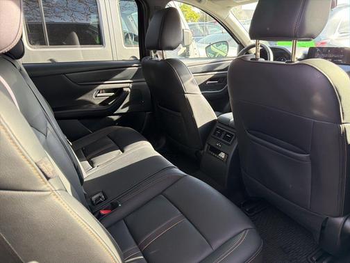 2025 Mazda CX-90 3.3 Turbo Select Package