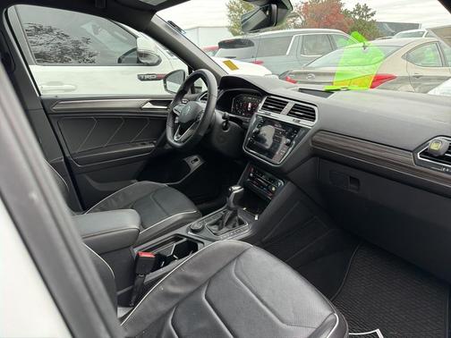 2022 Volkswagen Tiguan 2.0T SEL R-Line