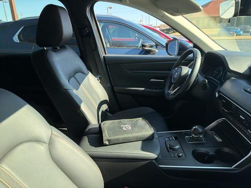 2025 Mazda CX-90 3.3 Turbo Select Package