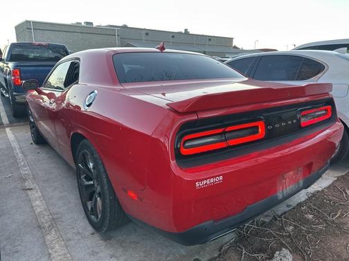 2016 Dodge Challenger SXT