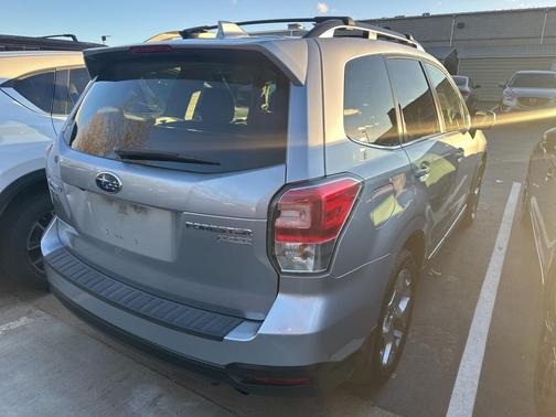 2017 Subaru Forester 2.5i Touring