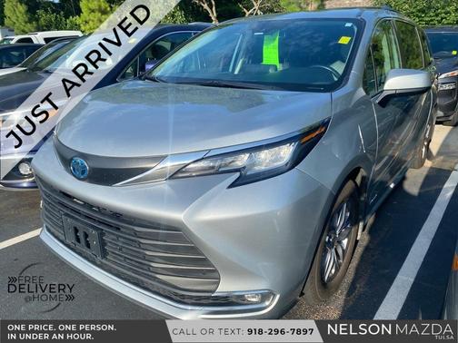 2021 Toyota Sienna XLE