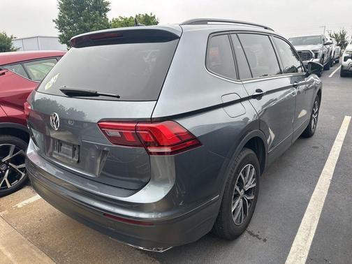 Platinum Gray Metallic 2021 Volkswagen Tiguan 2.0T S