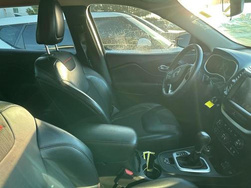 2015 Jeep Cherokee Trailhawk