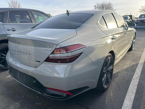 2024 Genesis G70 3.3T Sport Advanced