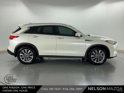 Majestic White 2021 INFINITI QX50 Luxe