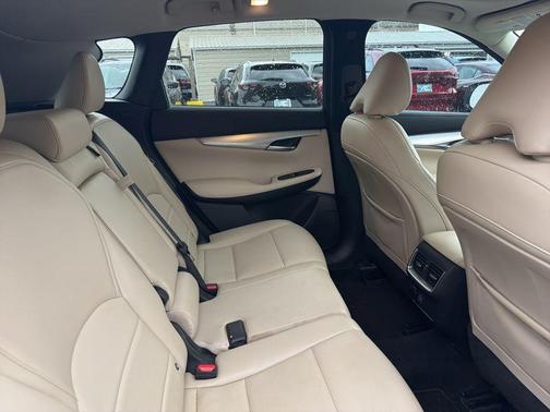 Majestic White 2021 INFINITI QX50 Luxe