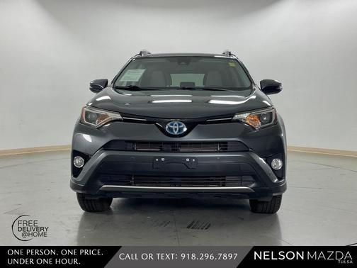 2017 Toyota RAV4 Hybrid XLE