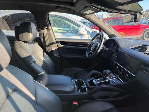 2020 Porsche Cayenne S
