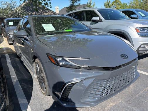 Metal 2025 Toyota Camry XSE