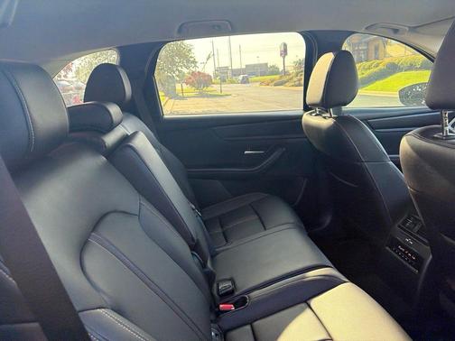 Jet Black Mica 2025 Mazda CX-90 3.3 Turbo Select Package