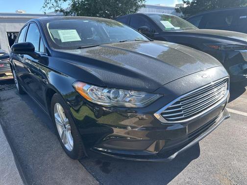 Shadow Black 2018 Ford Fusion SE