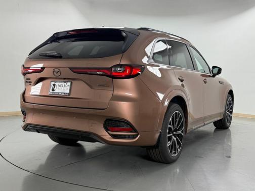 Melting Copper Metallic 2026 Mazda CX-70 3.3 Turbo S Premium Plus Package