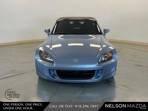 2004 Honda S2000 Base (M6)
