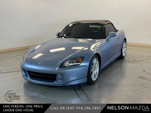 2004 Honda S2000 Base (M6)