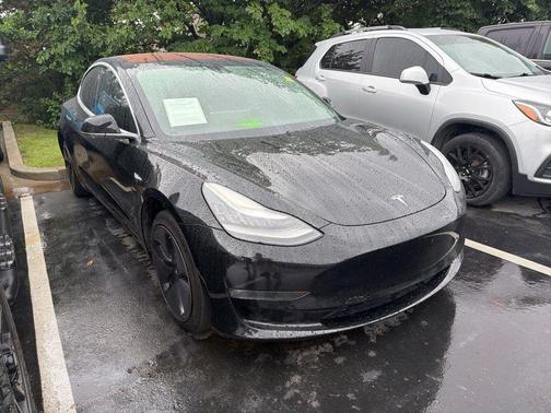 Black 2019 Tesla Model 3 Standard Range Plus
