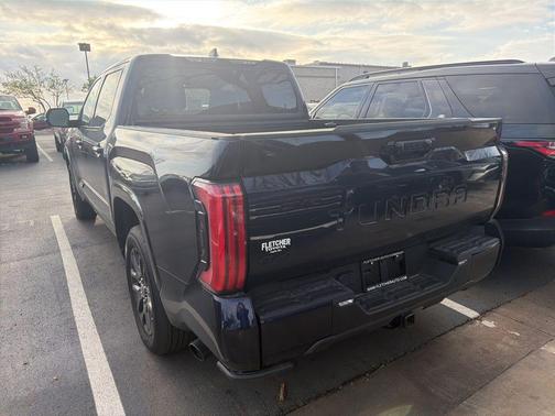 2023 Toyota Tundra Hybrid Platinum