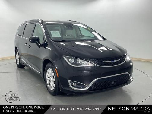 2018 Chrysler Pacifica Touring-L