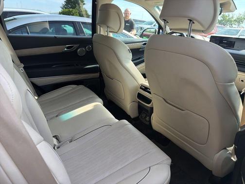 Savile Silver 2023 Genesis GV80 2.5T